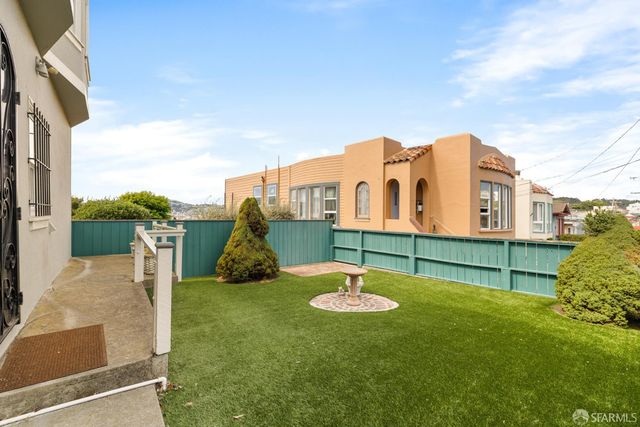 343 Naylor Street, San Francisco, CA 94112
