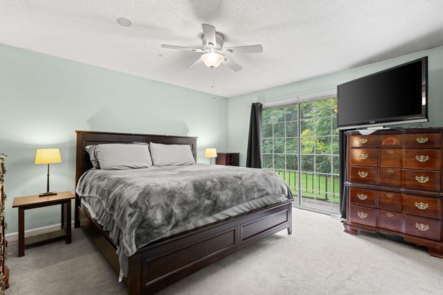 15 Liane Way, Pembroke, MA 02359