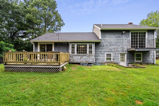 15 Liane Way, Pembroke, MA 02359