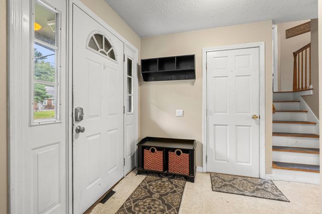 15 Liane Way, Pembroke, MA 02359