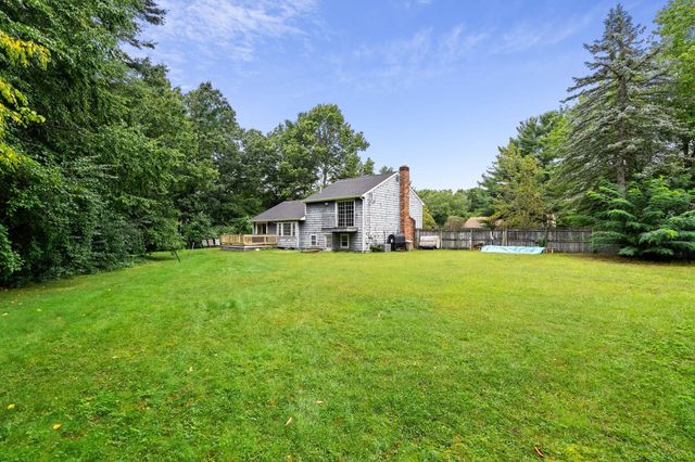 15 Liane Way, Pembroke, MA 02359