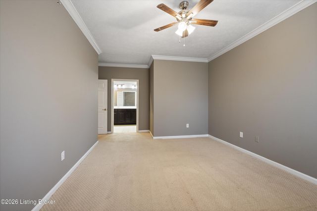 2704 Bradford Commons Dr 201, Louisville, KY 40299