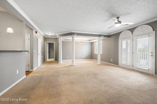 2704 Bradford Commons Dr 201, Louisville, KY 40299