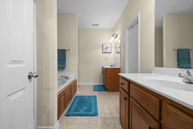 1364 Village Green Drive, Hixson, TN 37343