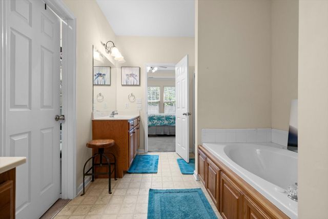 1364 Village Green Drive, Hixson, TN 37343