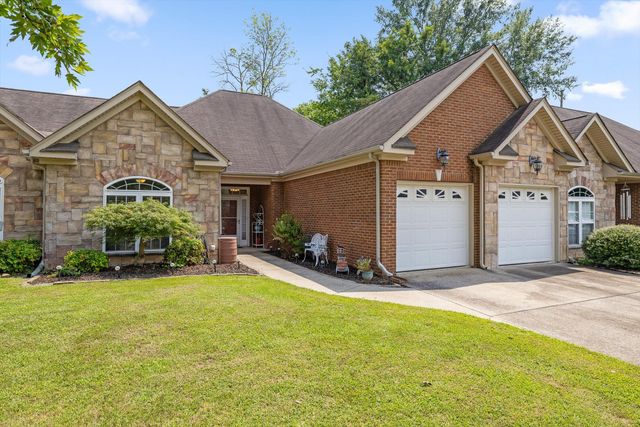 1364 Village Green Drive, Hixson, TN 37343