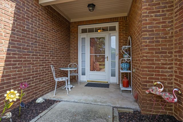 1364 Village Green Drive, Hixson, TN 37343