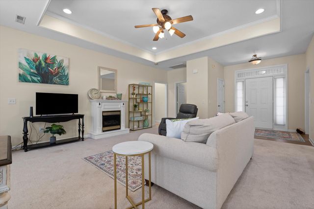 1364 Village Green Drive, Hixson, TN 37343