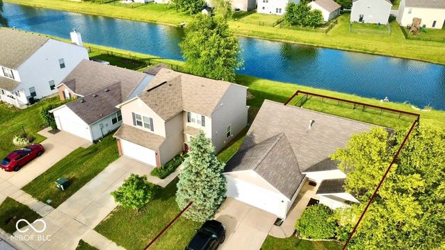 1527 Egret Lane, Greenwood, IN 46143