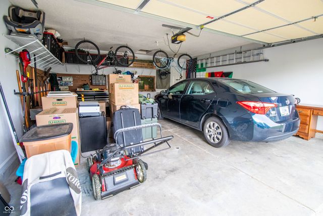 1527 Egret Lane, Greenwood, IN 46143