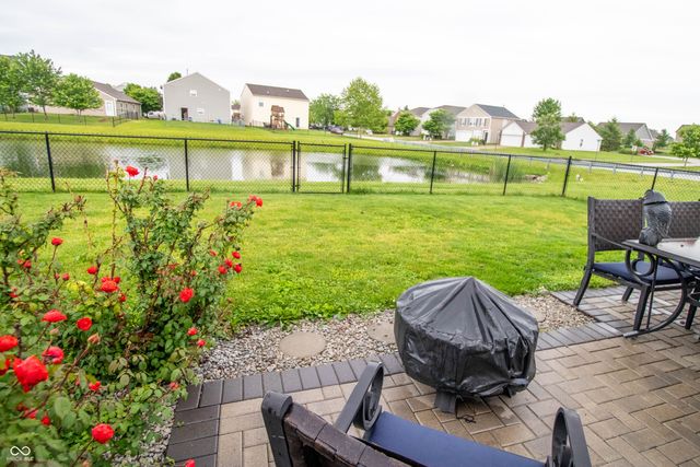 1527 Egret Lane, Greenwood, IN 46143