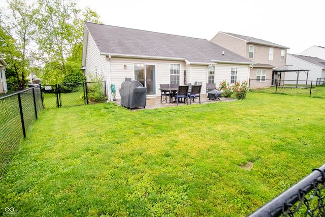 1527 Egret Lane, Greenwood, IN 46143
