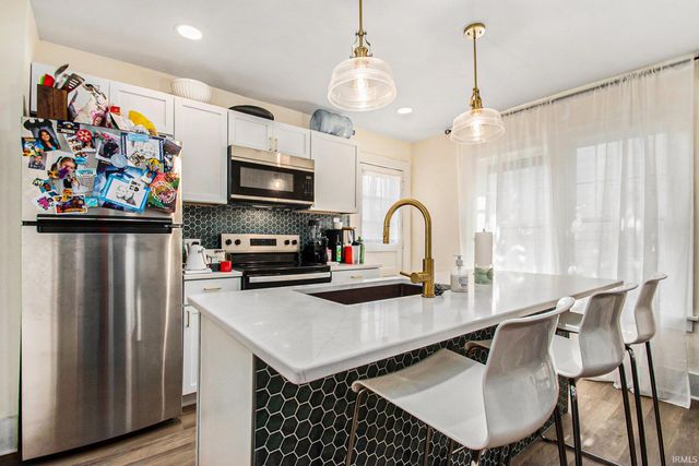 1958 Berkley Place, South Bend, IN 46616