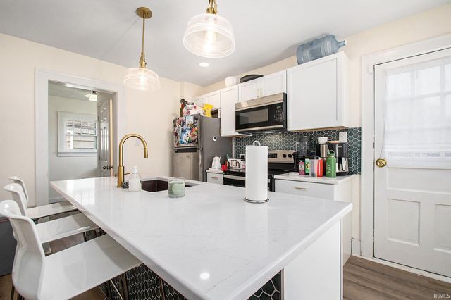 1958 Berkley Place, South Bend, IN 46616