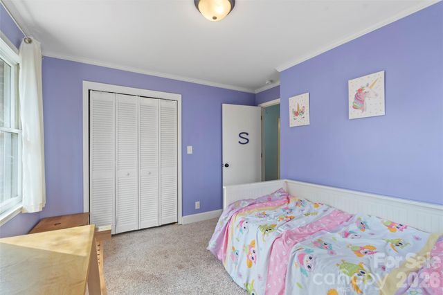1122 Pine Knot Court, Clover, SC 29710