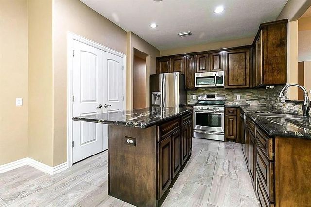 5823 Centennial Glen Drive, Katy, TX 77450