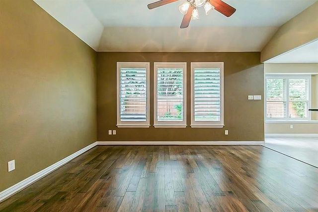 5823 Centennial Glen Drive, Katy, TX 77450