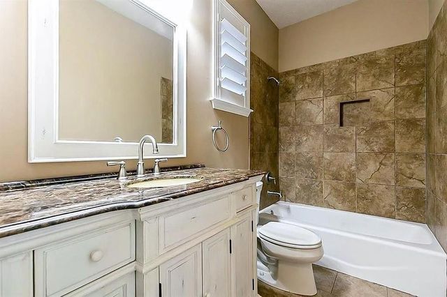 5823 Centennial Glen Drive, Katy, TX 77450