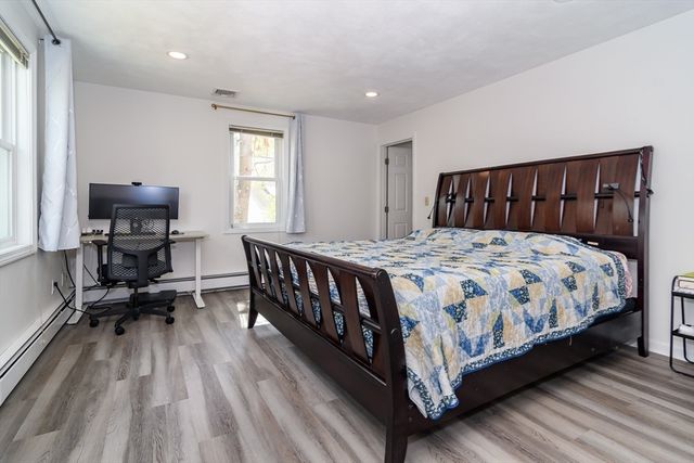 24 Homeward Lane 24, Natick, MA 01760