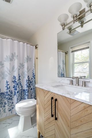 24 Homeward Lane 24, Natick, MA 01760