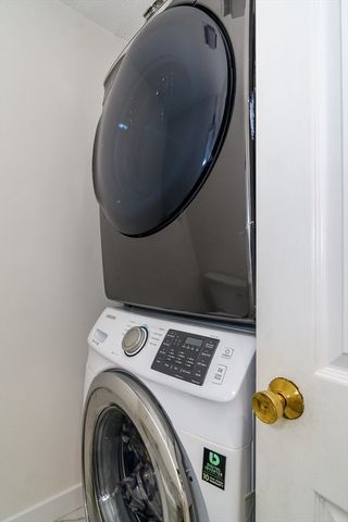 24 Homeward Lane 24, Natick, MA 01760