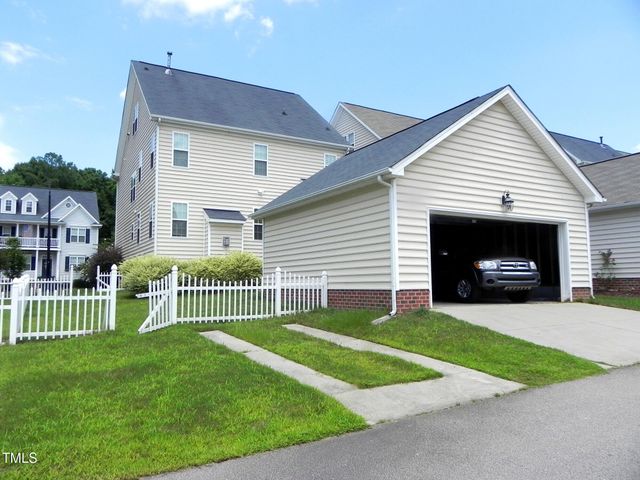217 Butterbiggins Lane, Apex, NC 27539