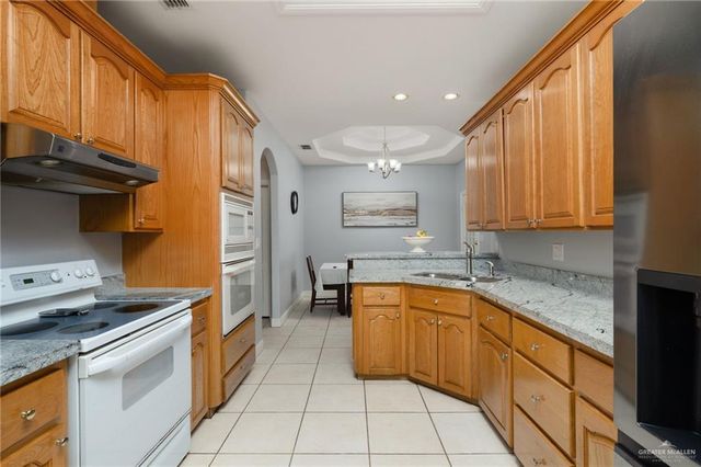 6205 N 29th Lane, Mcallen, TX 78504