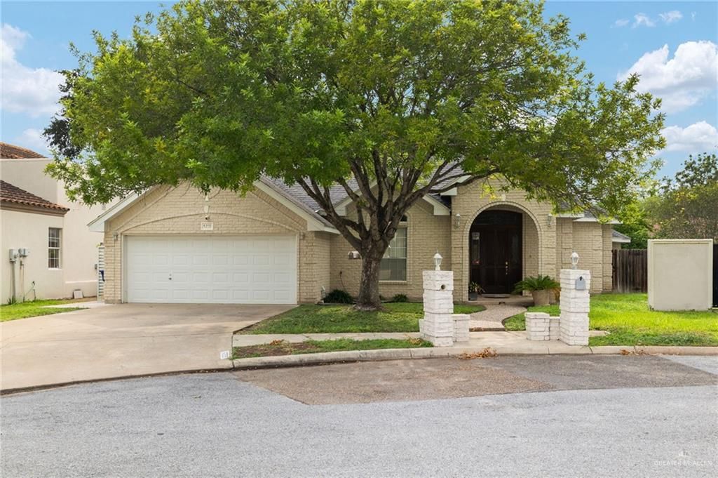 6205 N 29th Lane, Mcallen, TX 78504