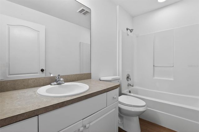 3311 NW JUANITA PLACE, Cape Coral, FL 33993