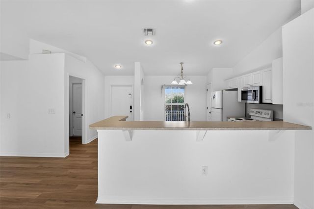 3311 NW JUANITA PLACE, Cape Coral, FL 33993