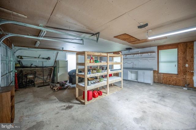 10211 OLD LAWYERS RD, Unionville, VA 22567
