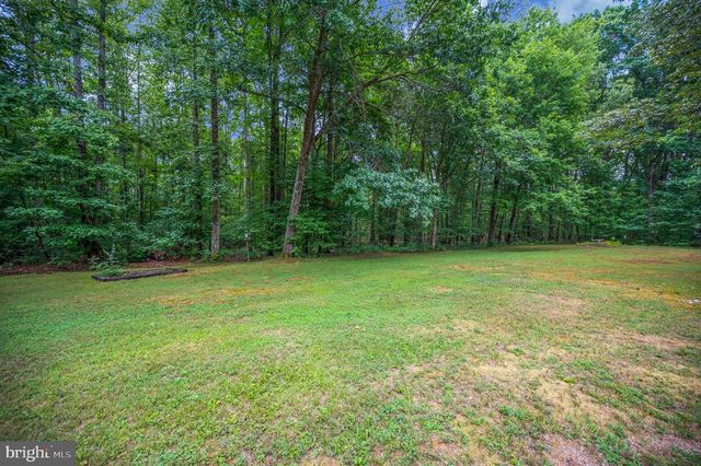 10211 OLD LAWYERS RD, Unionville, VA 22567