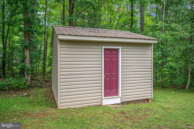 10211 OLD LAWYERS RD, Unionville, VA 22567