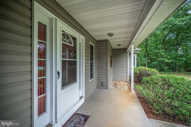 10211 OLD LAWYERS RD, Unionville, VA 22567