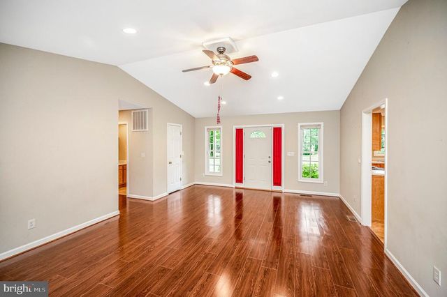 10211 OLD LAWYERS RD, Unionville, VA 22567