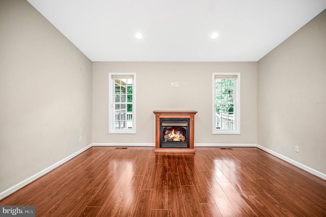 10211 OLD LAWYERS RD, Unionville, VA 22567