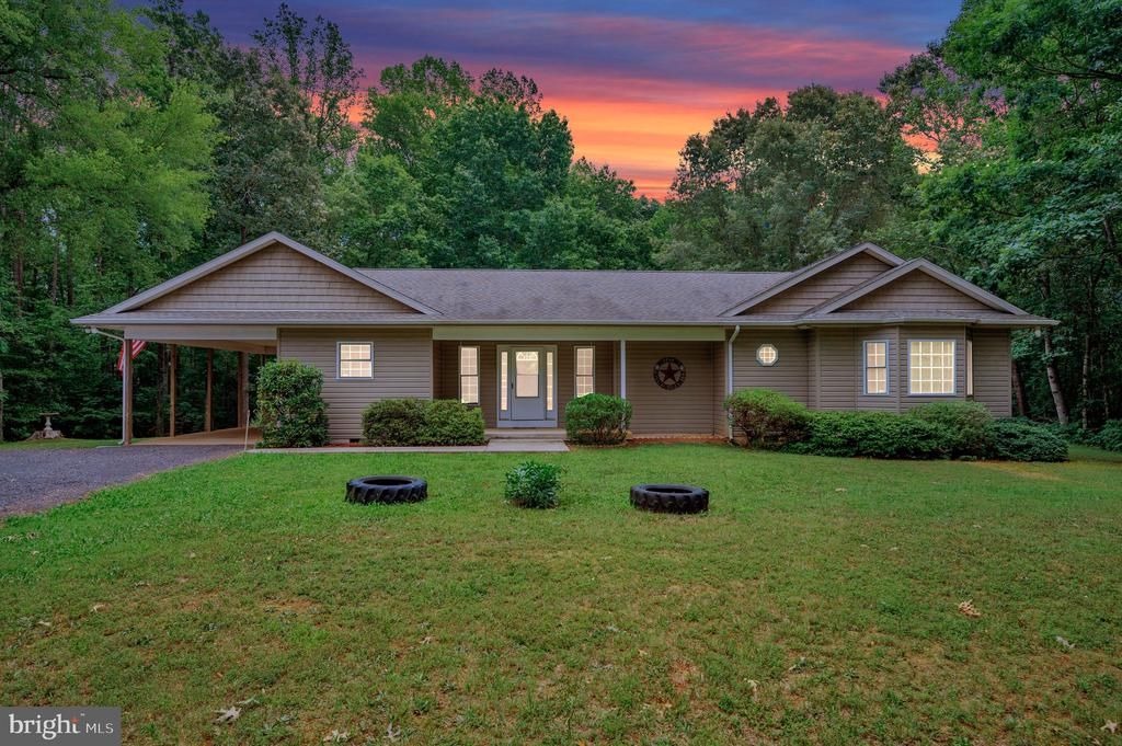 10211 OLD LAWYERS RD, Unionville, VA 22567
