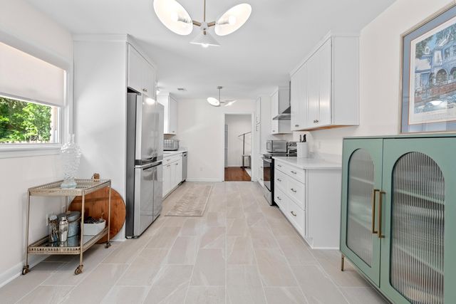 1317 White Drive, Charleston, SC 29407
