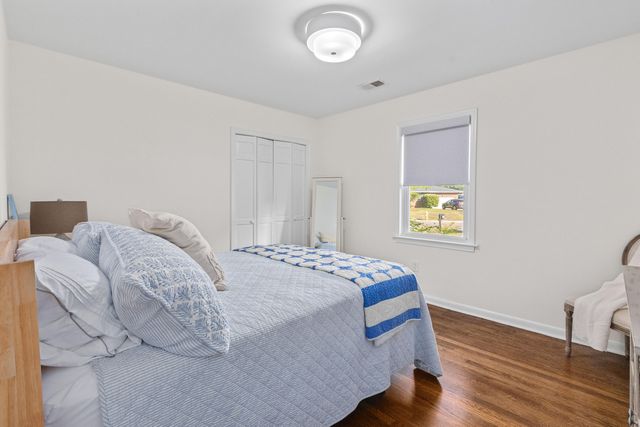 1317 White Drive, Charleston, SC 29407