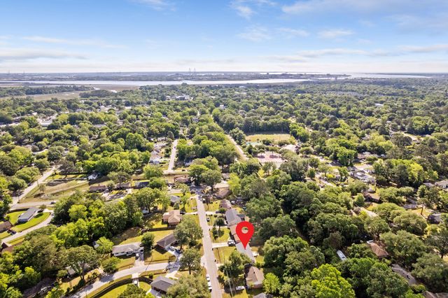 1317 White Drive, Charleston, SC 29407