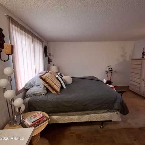 643 E WESLEYAN Drive, Tempe, AZ 85282