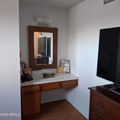 643 E WESLEYAN Drive, Tempe, AZ 85282