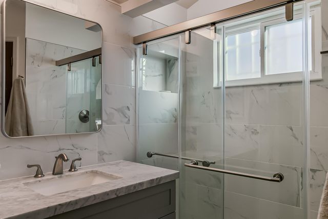 10214 Oso Grande Road NE, Albuquerque, NM 87111