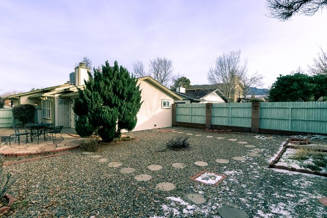 10214 Oso Grande Road NE, Albuquerque, NM 87111