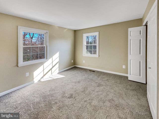 5815 JANE WAY, Alexandria, VA 22310
