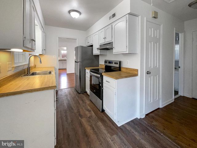 5815 JANE WAY, Alexandria, VA 22310