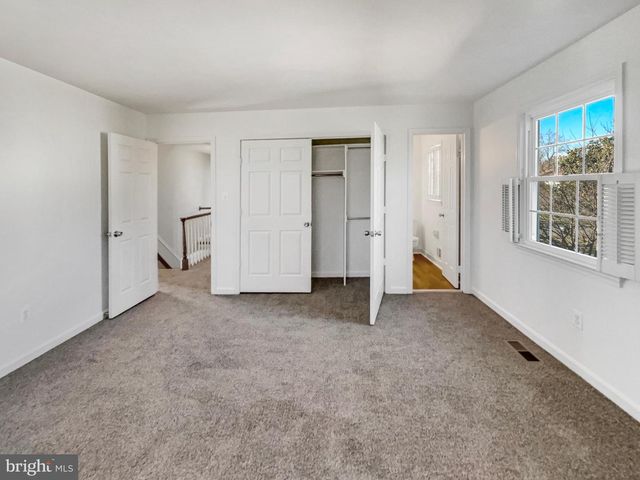 5815 JANE WAY, Alexandria, VA 22310