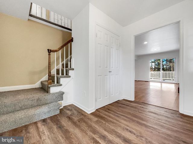 5815 JANE WAY, Alexandria, VA 22310