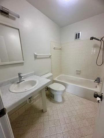 2601 Hillsboro Pike Apt B11, Nashville, TN 37212