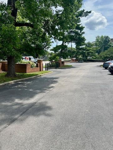 2601 Hillsboro Pike Apt B11, Nashville, TN 37212